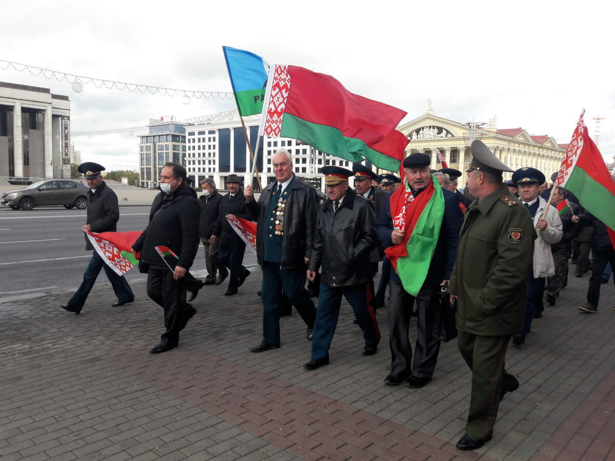 Офицеры Бобруйска на марше мира «За Беларусь!»