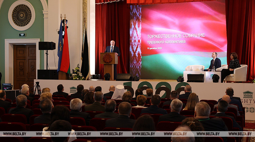 Лукашенко: Беларусь переживает трудный период становления, и это связано со сменой поколений