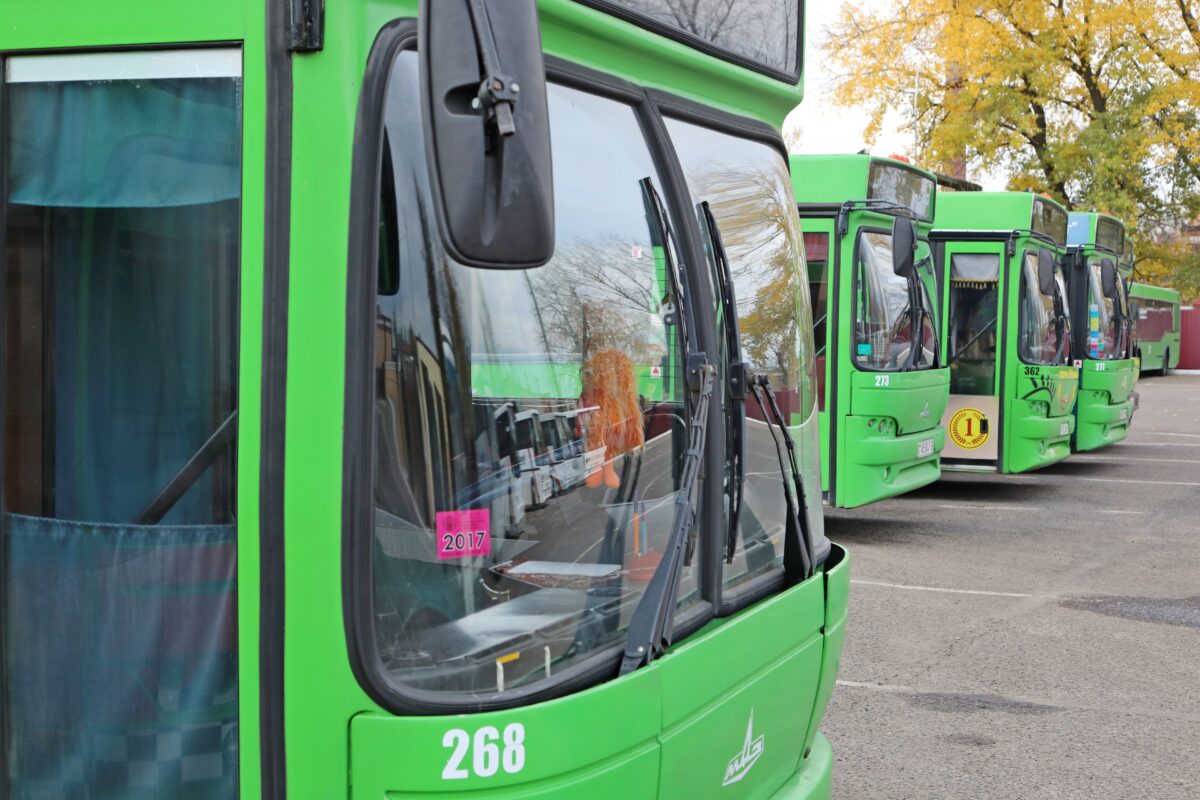Изменения в расписании движения городских автобусов