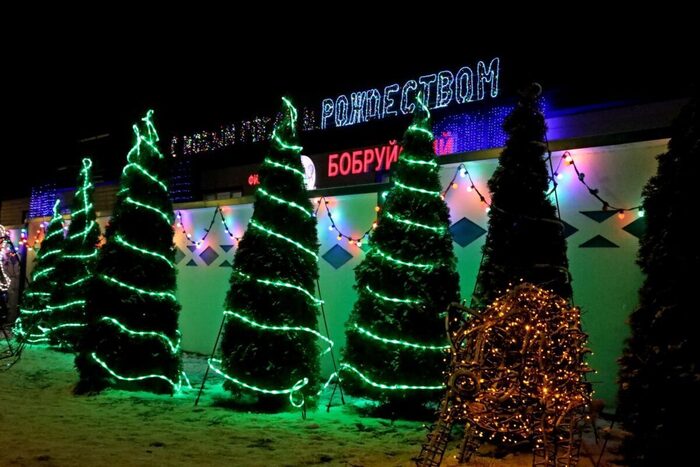 Праздничные огни ночного Бобруйска