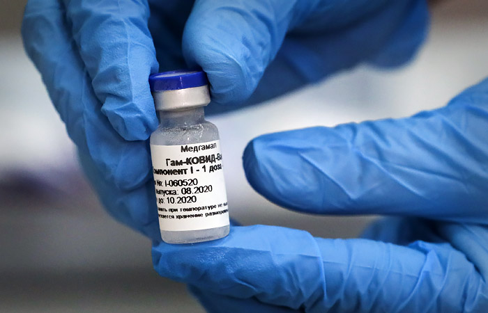Число вакцинированных от коронавируса в мире превысило 300 млн