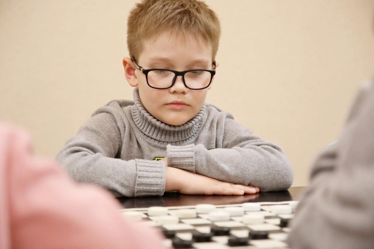 В Бобруйске соревнуются юные шашисты