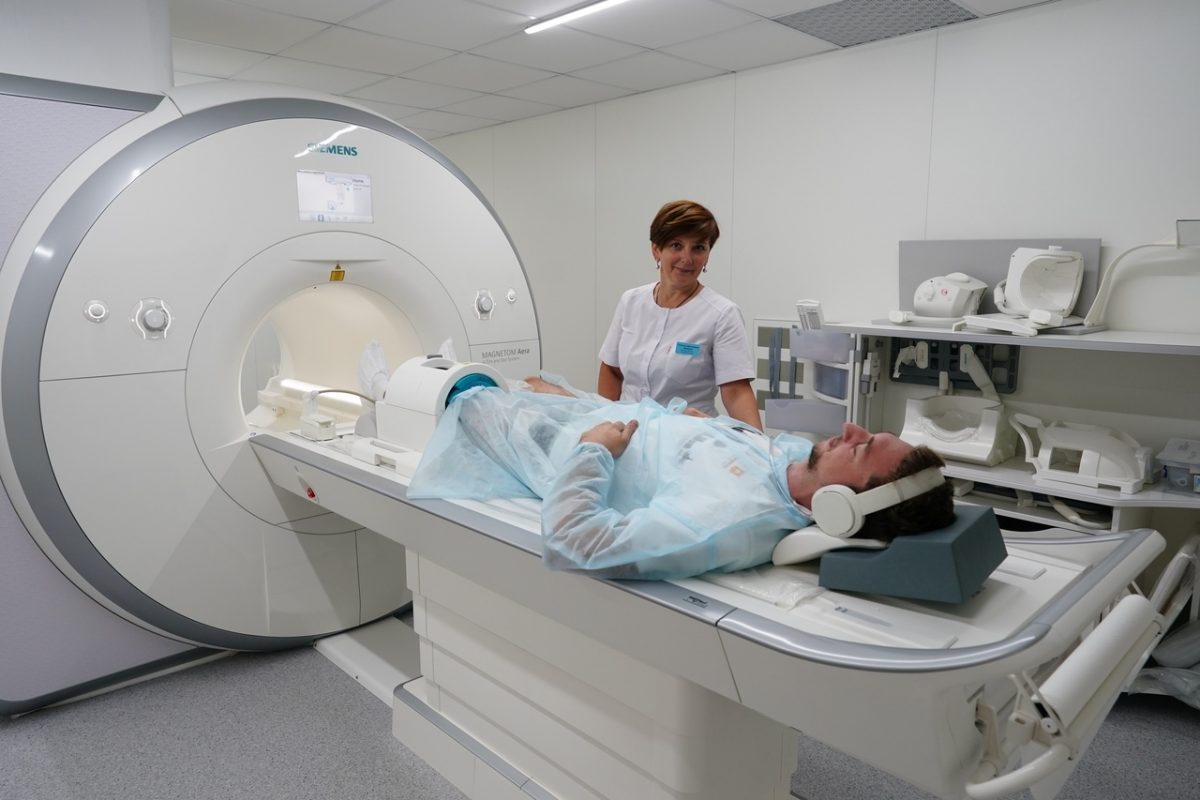 *Медицинский центр «А Клиника» (г. Могилев) приглашает пройти МРТ-исследование на аппарате экспертного класса Siemens Magnetom Aera 1,5 Тесла