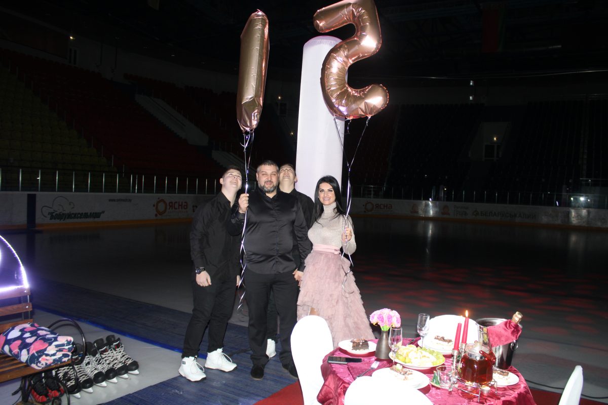 Хрустальная свадьба на льду. СК «Бобруйск-Арена» предоставляет необычную услугу