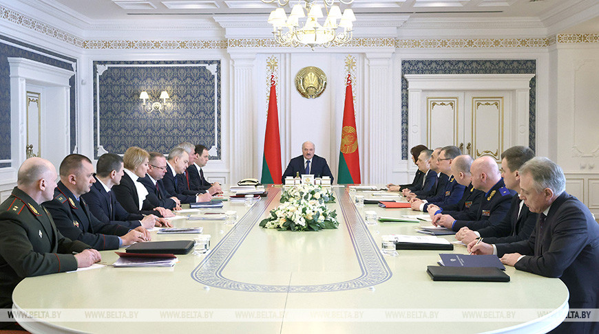 Законодательные новации в сфере нацбезопасности и охраны общественного порядка обсуждаются у Лукашенко