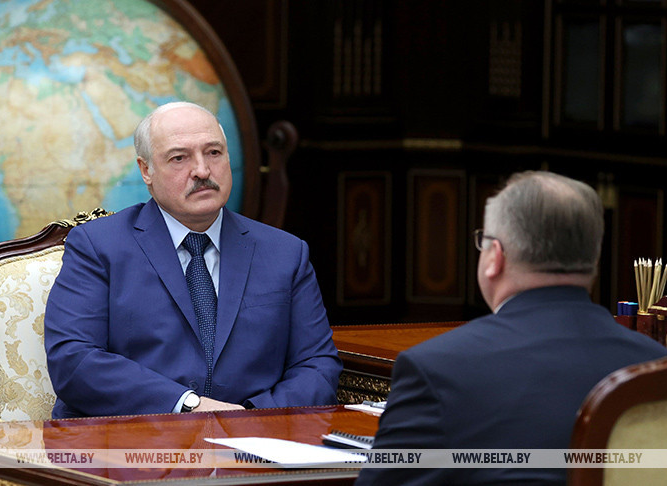 Лукашенко: надо выработать в глобальном плане политику ценообразования