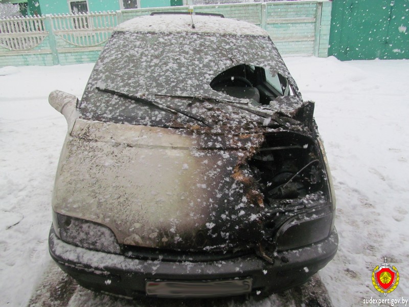 Причину пожара «Рено» в Бобруйске установили судебные эксперты