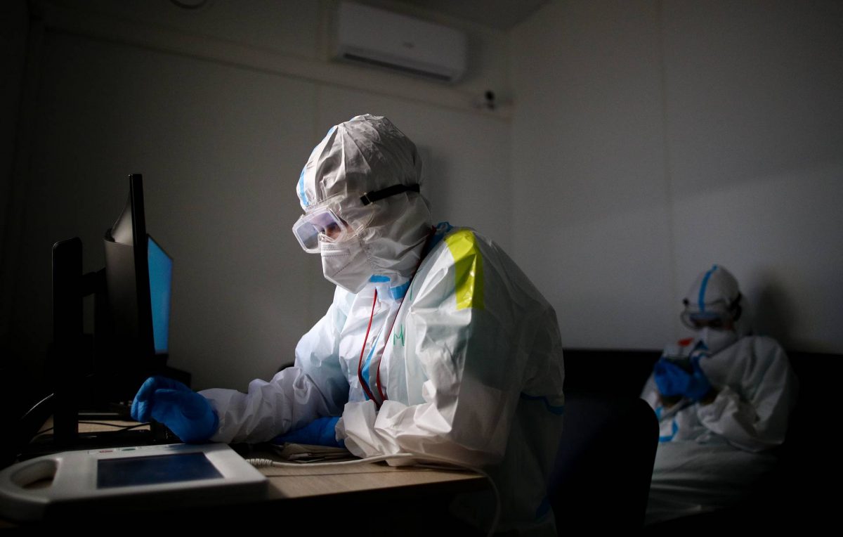 Более 561 тысячи заразившихся коронавирусом выявили в мире за сутки