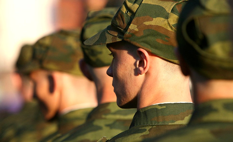 Отправка призывников на срочную военную службу началась в Беларуси