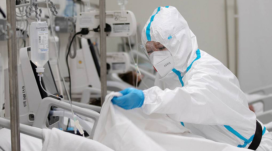 В России новый рекорд по числу погибших от коронавируса за сутки с начала пандемии — скончались 780 человек