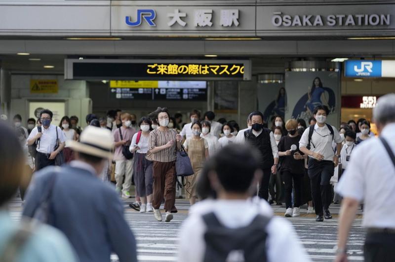 В Японии планируют продлить режим ЧС из-за роста случаев коронавирусной инфекции