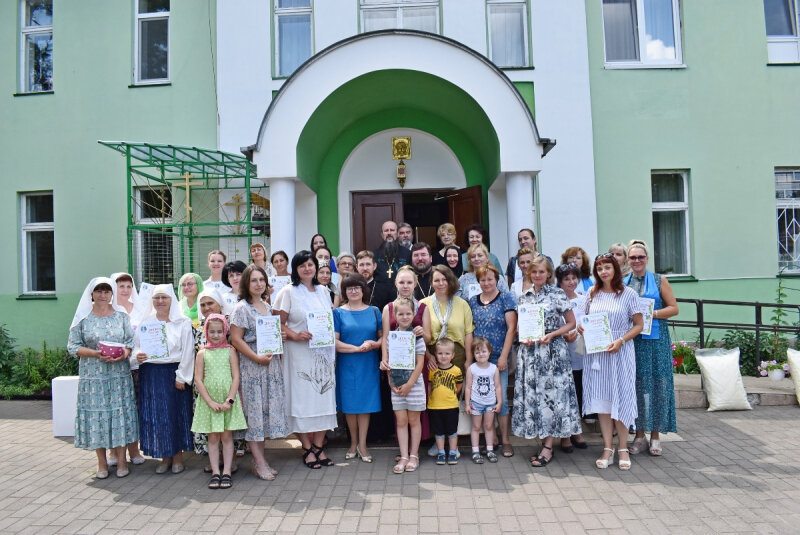 В Бобруйске наградили победителей и участников выставки-конкурса «Цветы для Святой Елисаветы»