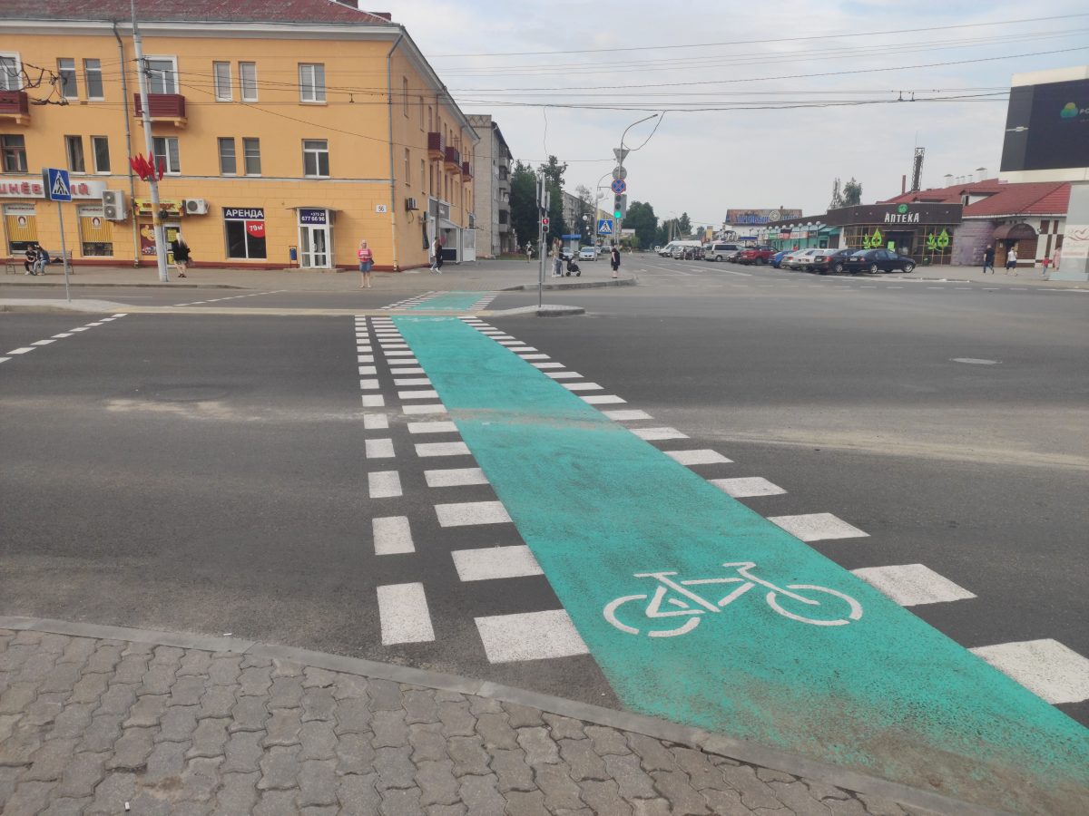 В Бобруйске появилась зеленая разметка для велосипедистов