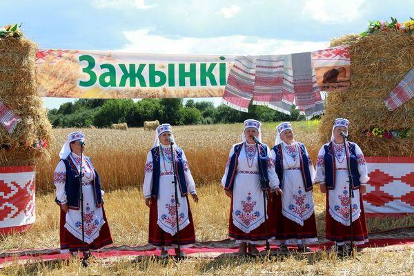 Праздник «Зажинки» провели в Бобруйском районе