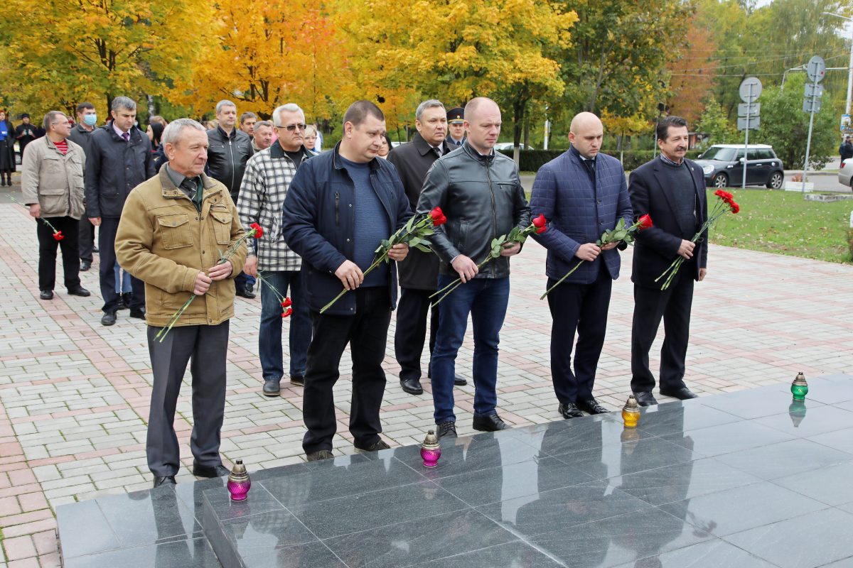 Бобруйчане почтили память погибшего в Минске сотрудника КГБ