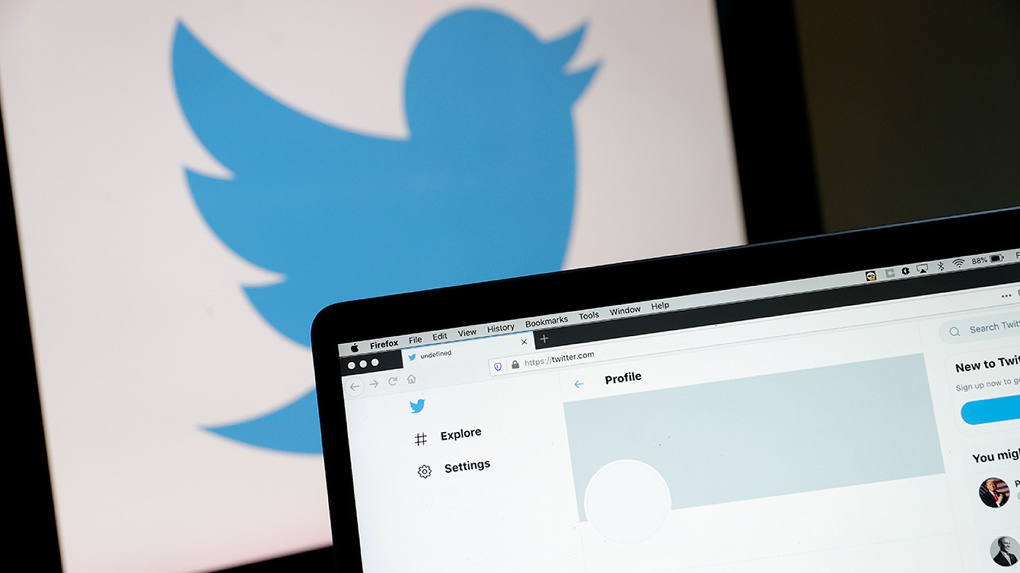 Пользователи массово жалуются на сбои в работе Twitter