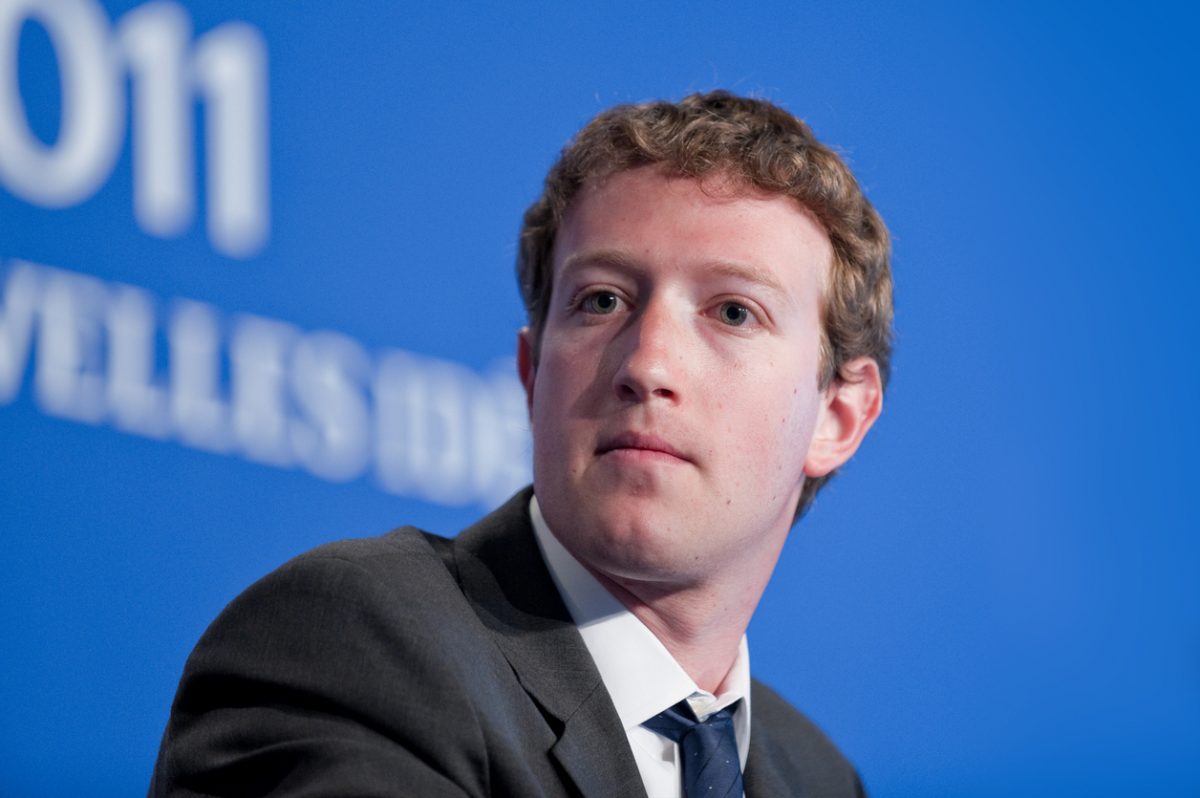 Цукерберг потерял почти 7 млрд долларов США из-за сбоев в работе Facebook