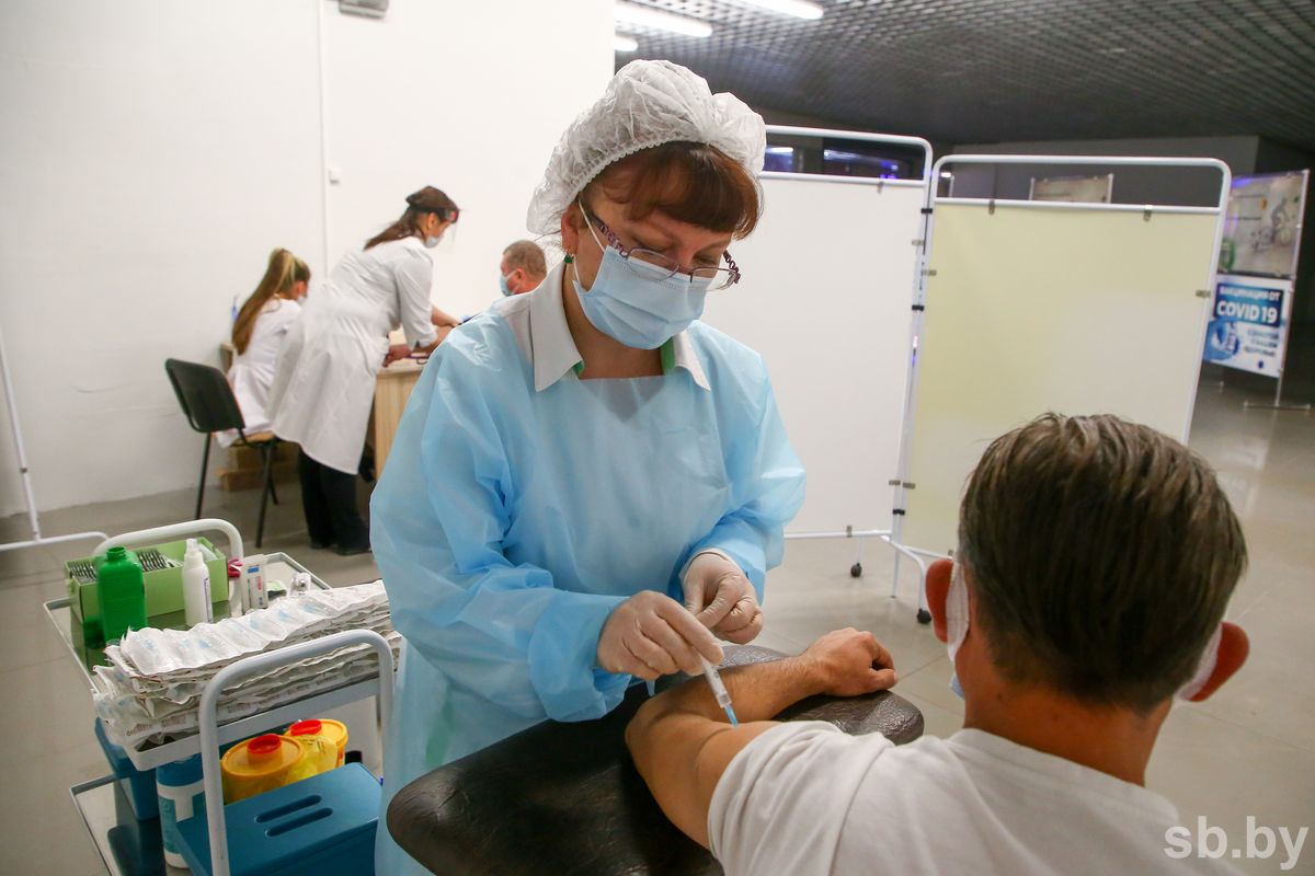 Главный государственный санитарный врач Могилевской области — о необходимости вакцинации и о том, как регион противостоит ковидной волне