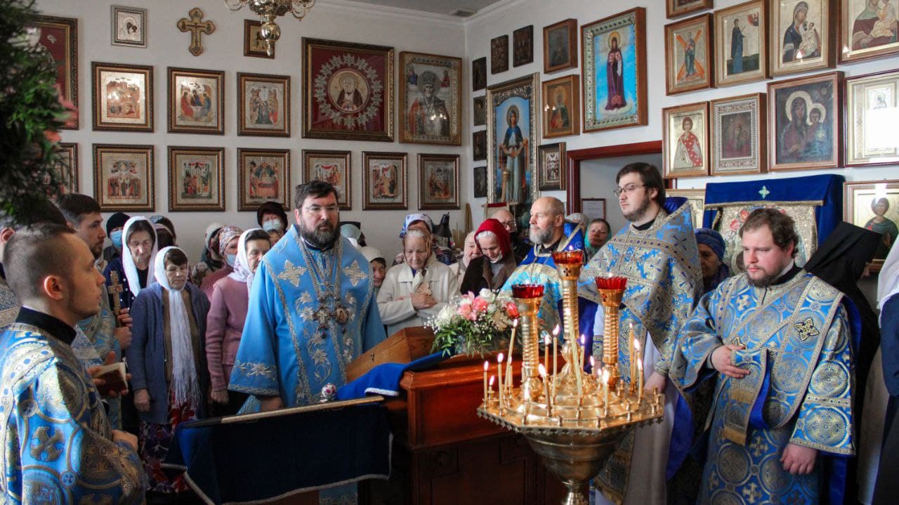 В монастыре святых Жен-Мироносиц состоялась праздничная Божественная литургия