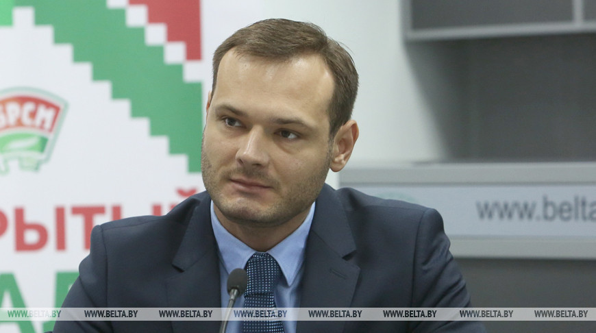 Боровик: проект Конституции отвечает запросу белорусского общества