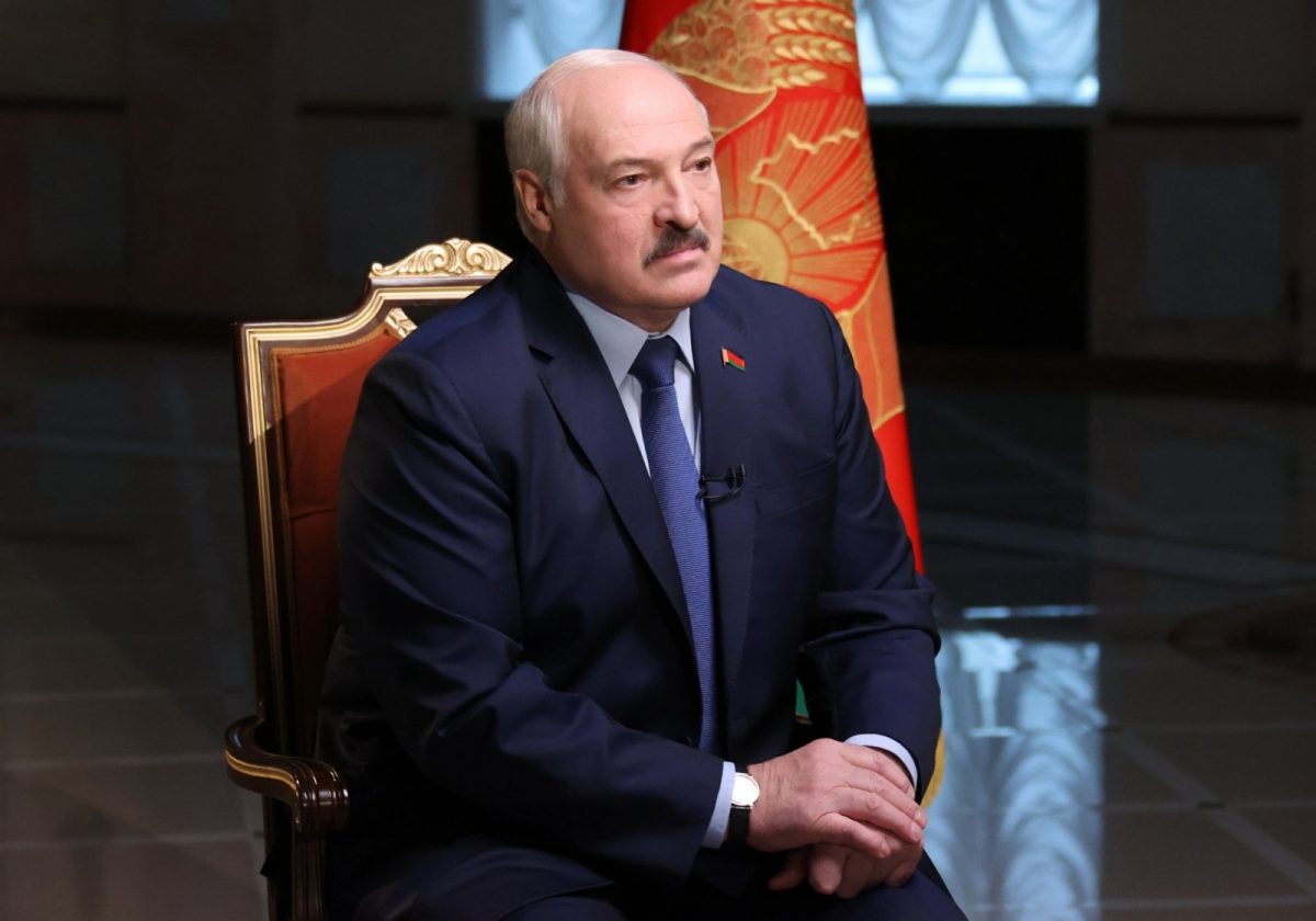 Лукашенко: белорусским путем работы в пандемию пошел весь мир