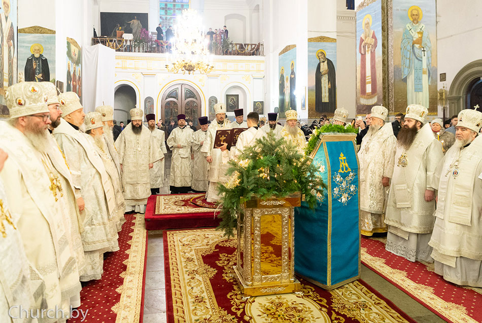Епископ Серафим принял участие в заупокойных богослужениях в годовщину по кончине митрополита Филарета
