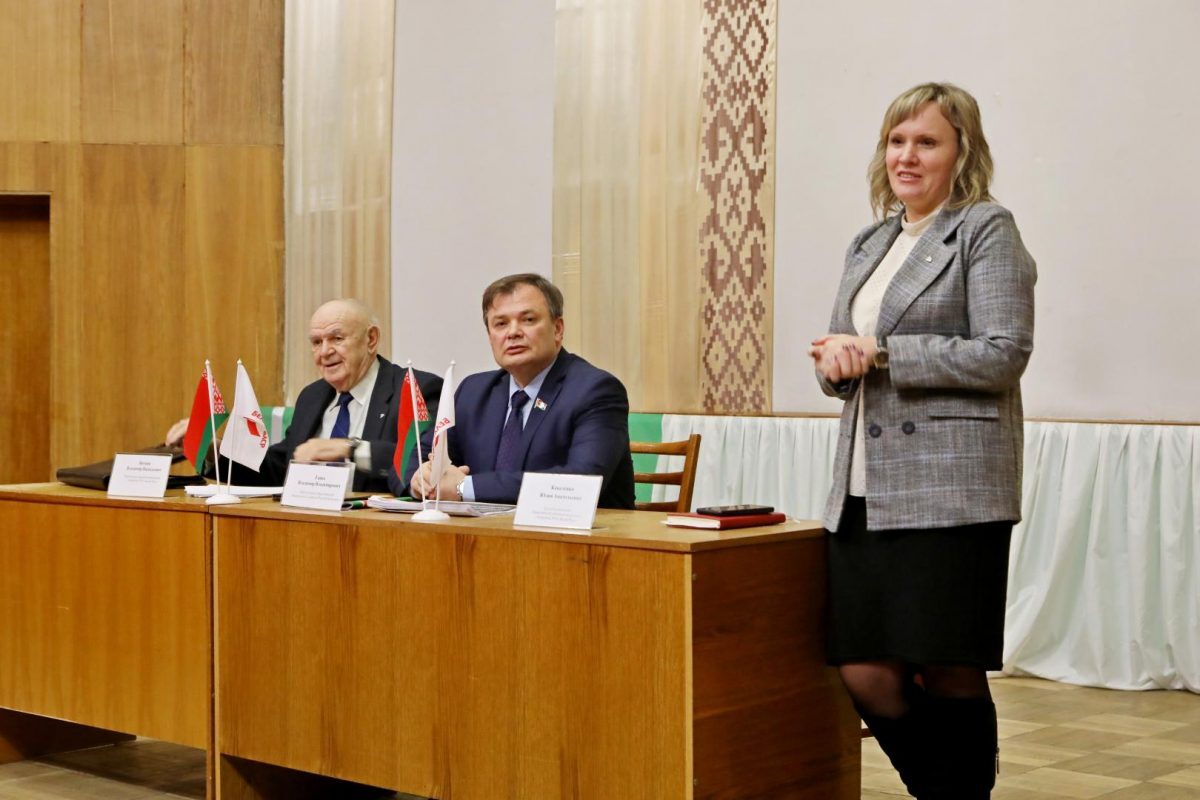 Владимир Гацко провел встречу в администрации Первомайского района