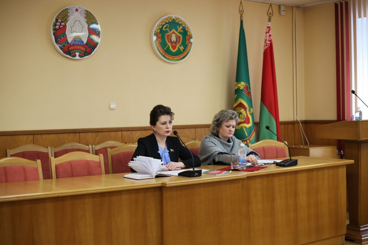 Депутат Палаты представителей Национального собрания Республики Беларусь Ирина Рынейская провела встречи по обсуждению проекта Конституции