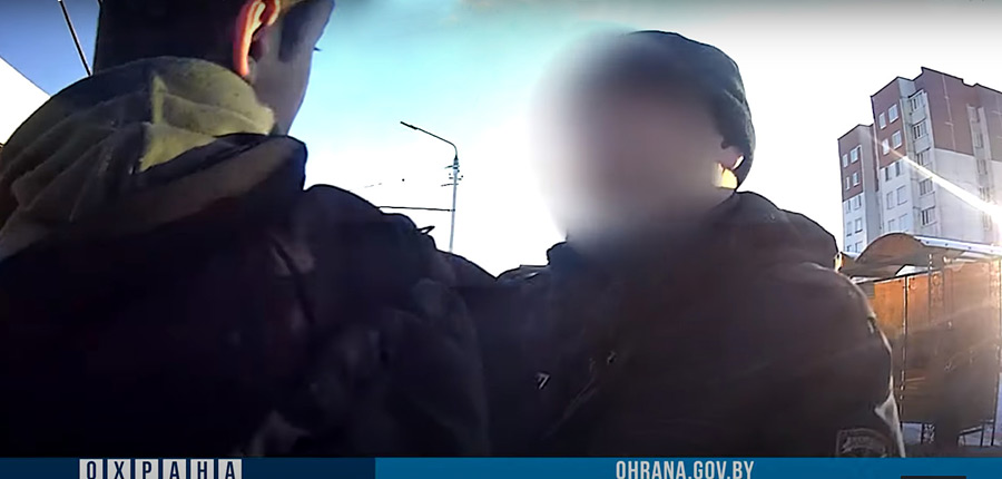 Сотрудники Бобруйского отдела Департамента охраны задержали дебошира, напавшего на работника прокуратуры (видео)