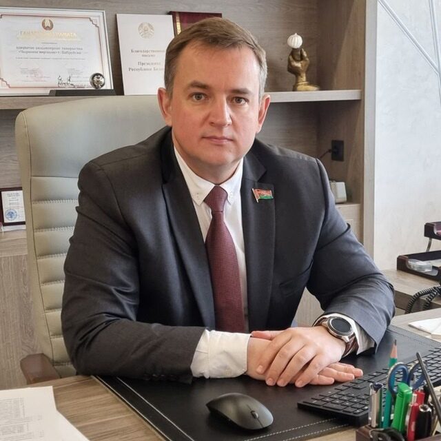 Анюховский о предстоящем референдуме по внесению изменений в Основной закон