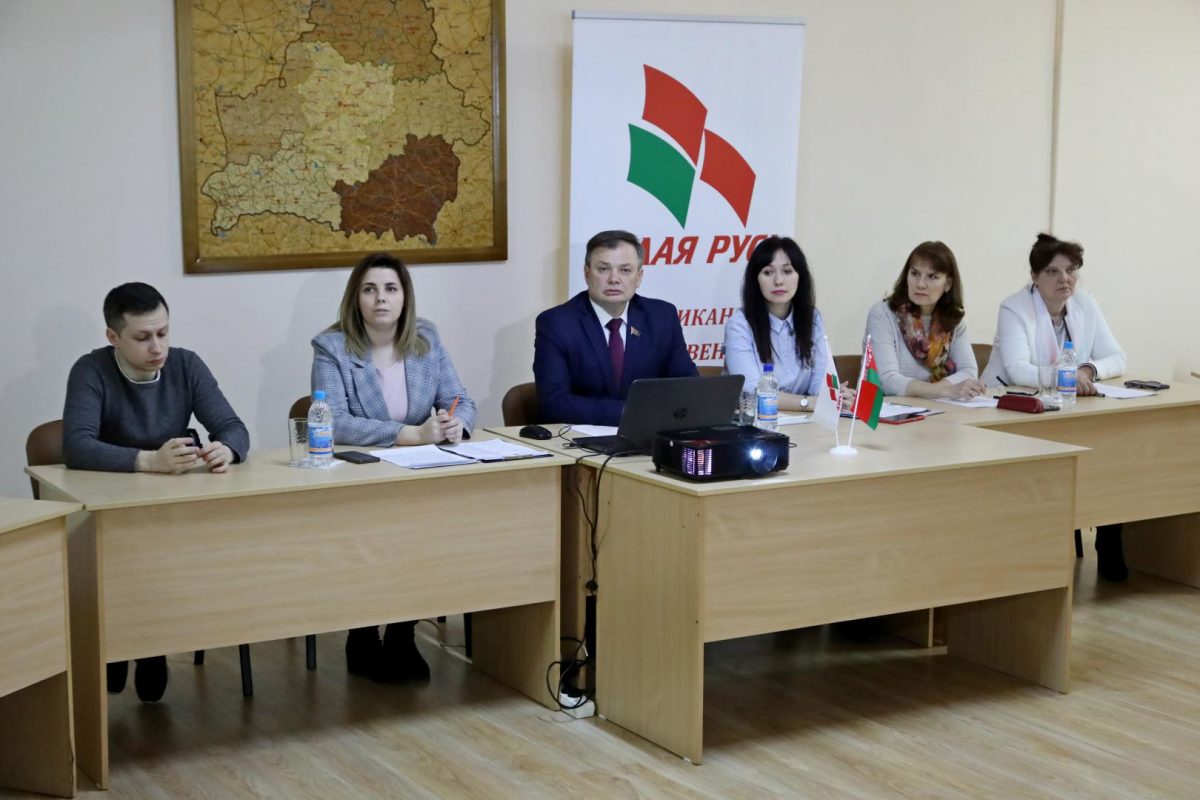 В Бобруйске прошел круглый стол по предупреждению потребления и распространения наркотических и психотропных веществ