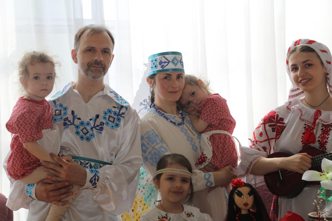 Семья — духовный фундамент в развитии страны. В Бобруйске проходит X международный фестиваль «Счастье в детях»