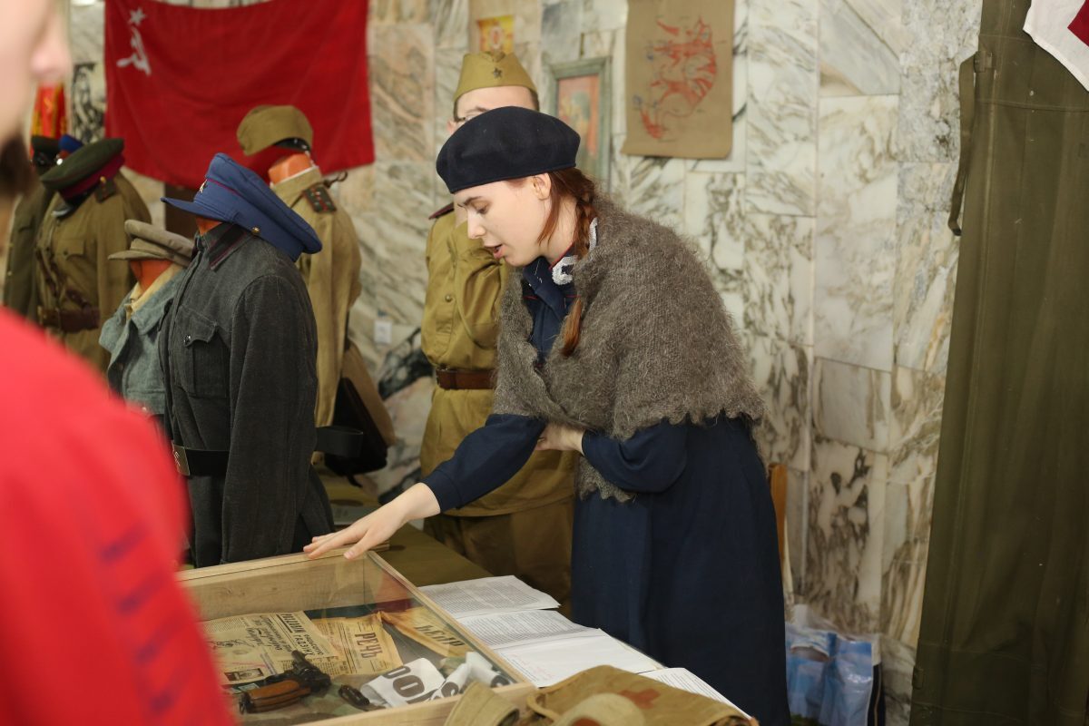 Клуб военно-исторической реконструкции «Бобруйский рубеж» представил выставку во Дворце искусств