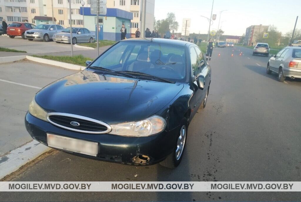 В Осиповичах на пешеходном переходе сбили троих детей