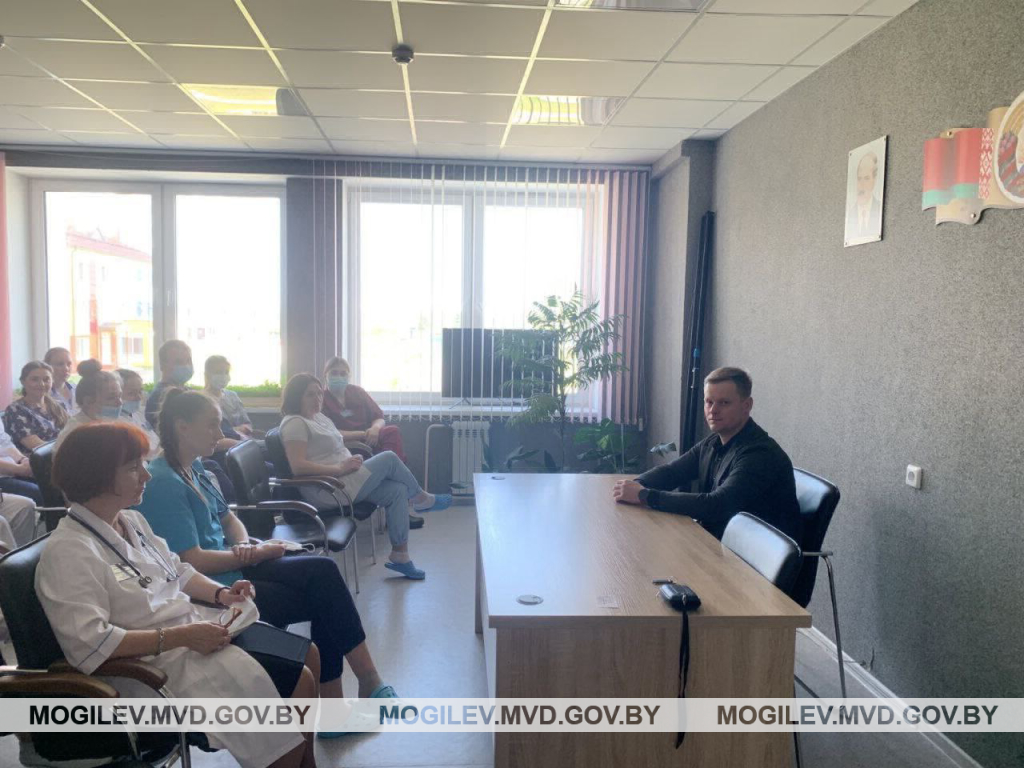 Сотрудники наркоконтроля провели семинары с медработниками Бобруйска