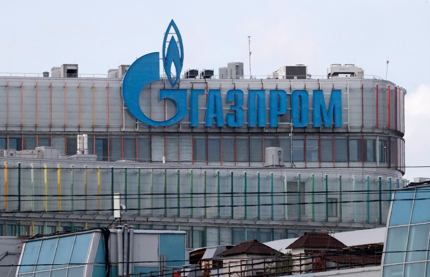 Акции «Газпрома» резко упали более чем на 30%