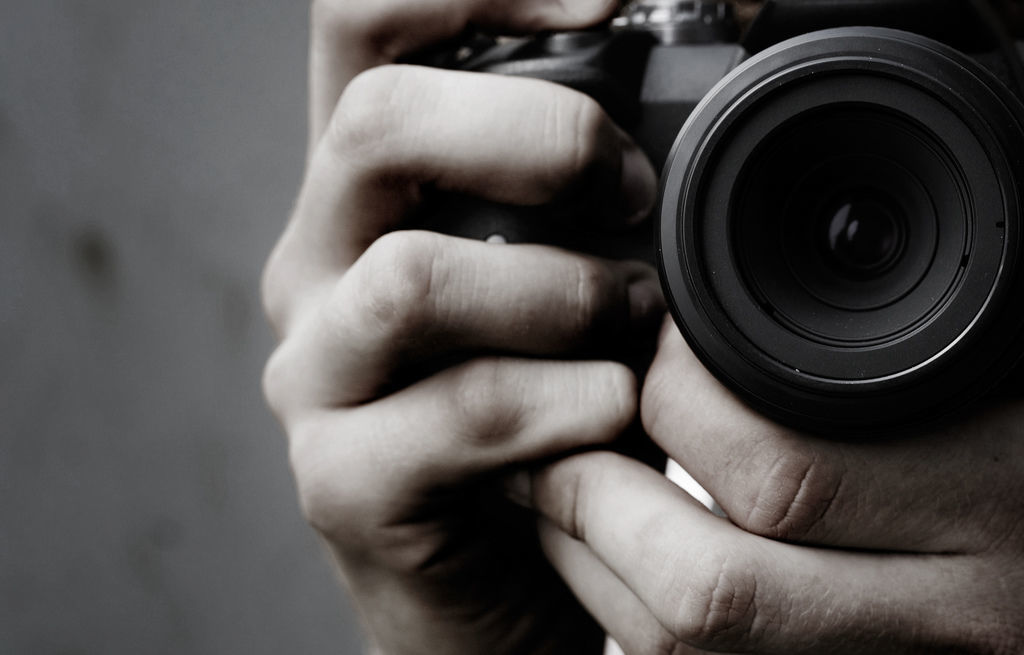 Любители и профессионалы отмечают День фотографа