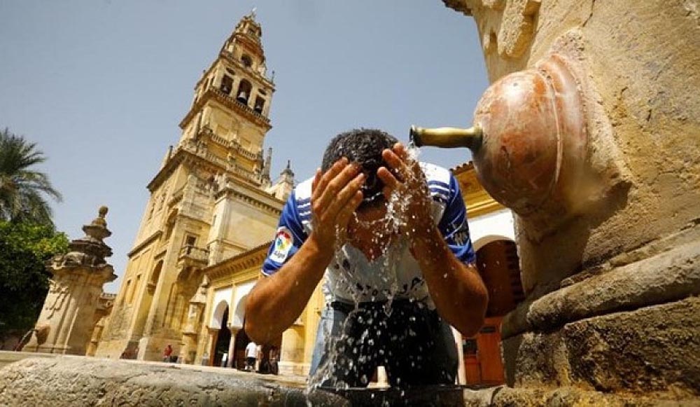 В Испании из-за аномальной жары за июль умерло 2064 человек