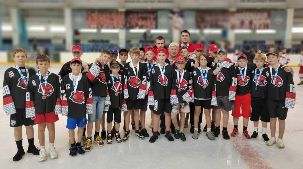 Команда ДЮСШ «Бобруйск-Арена» заняла почетное третье место в Открытом турнире Наро-Фоминского городского округа по хоккею