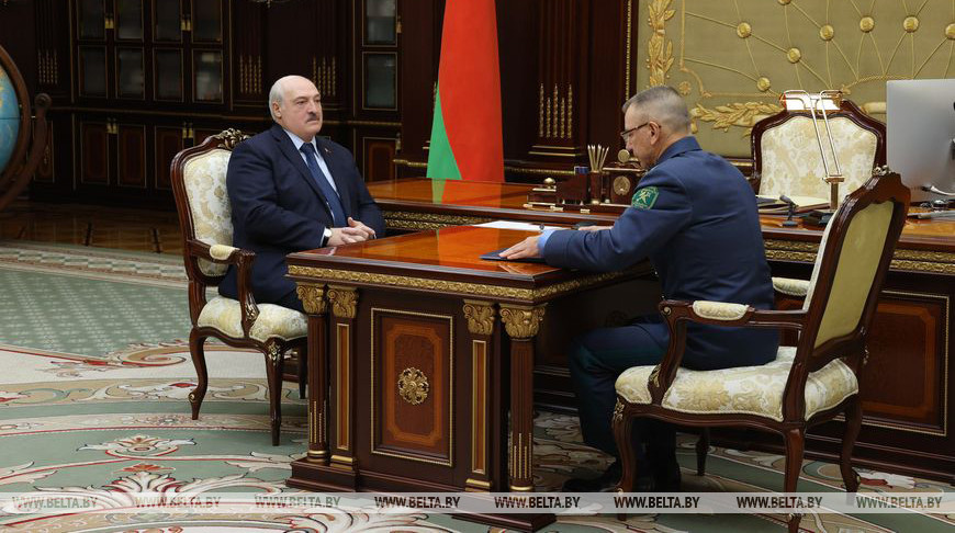 От противодействия санкциям до наполнения бюджета. Лукашенко принял с докладом главу ГТК