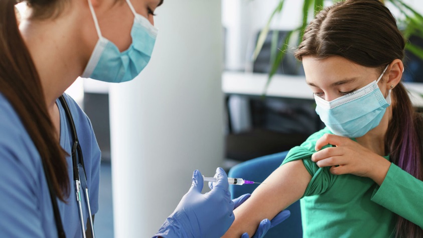 Более 6,51 млн жителей Беларуси прошли полный курс вакцинации против COVID-19