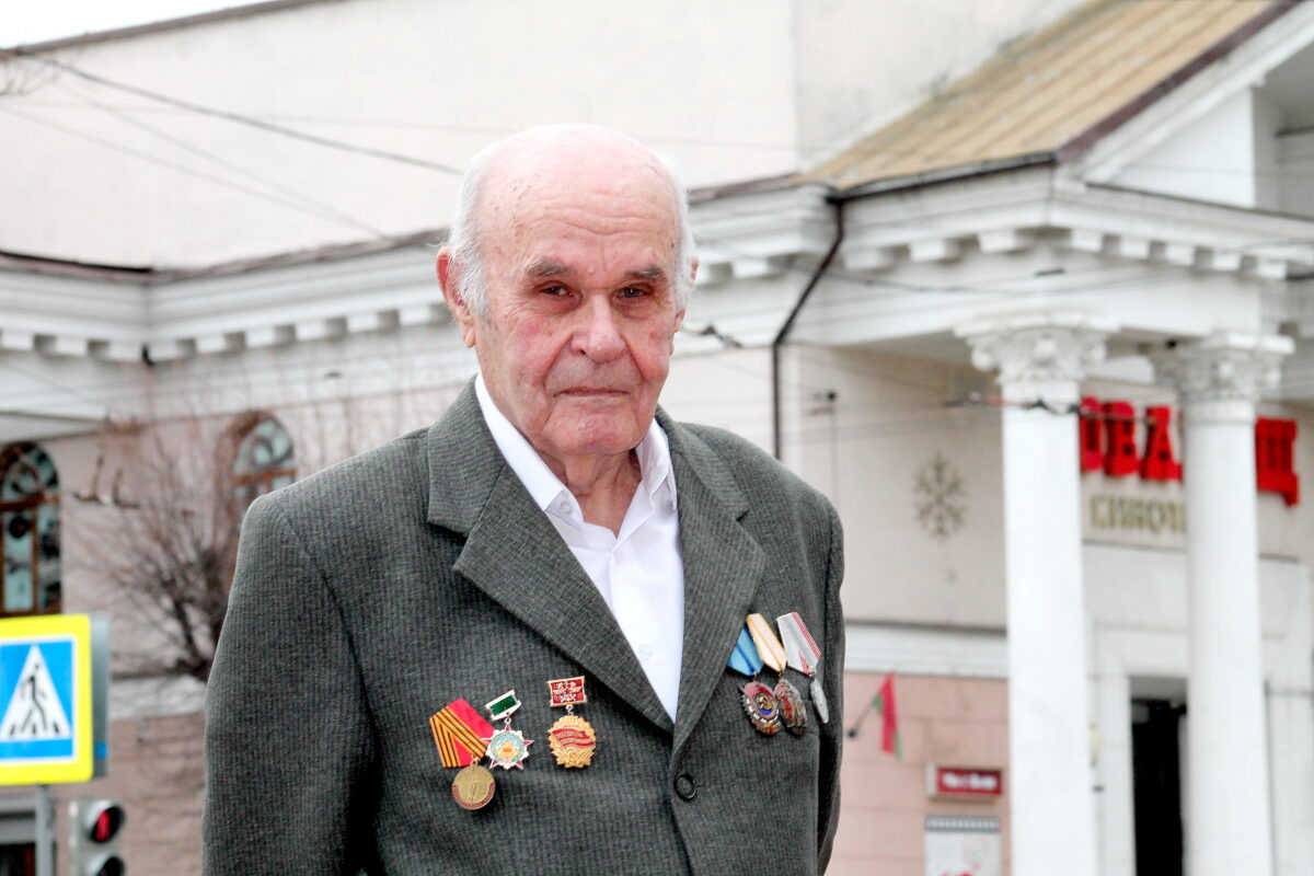 «Бобруйск строили люди, а не я один», – не преувеличивает своей роли в истории города 85-летний Михаил Плехоткин