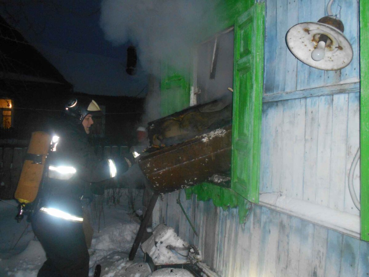 Неисправный удлинитель привел к пожару в Бобруйске