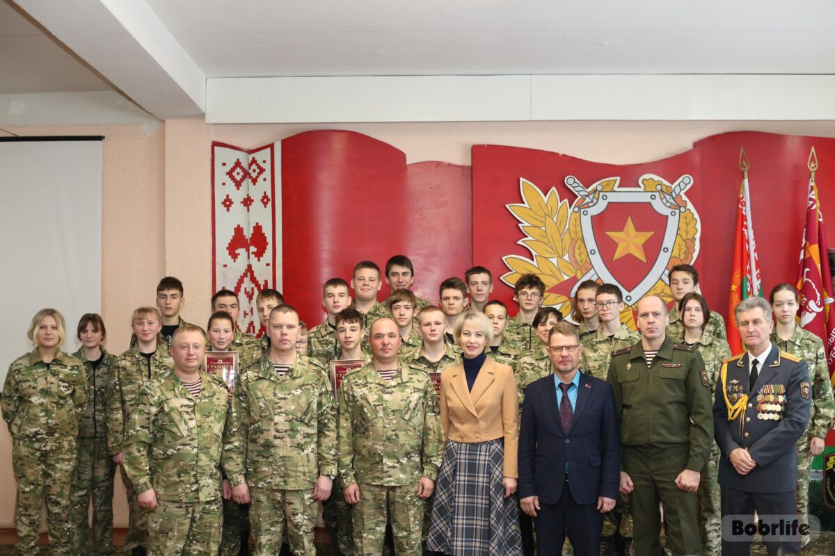 Военно-патриотический клуб «Зубр» отпраздновал первый год со дня основания (обновлено)