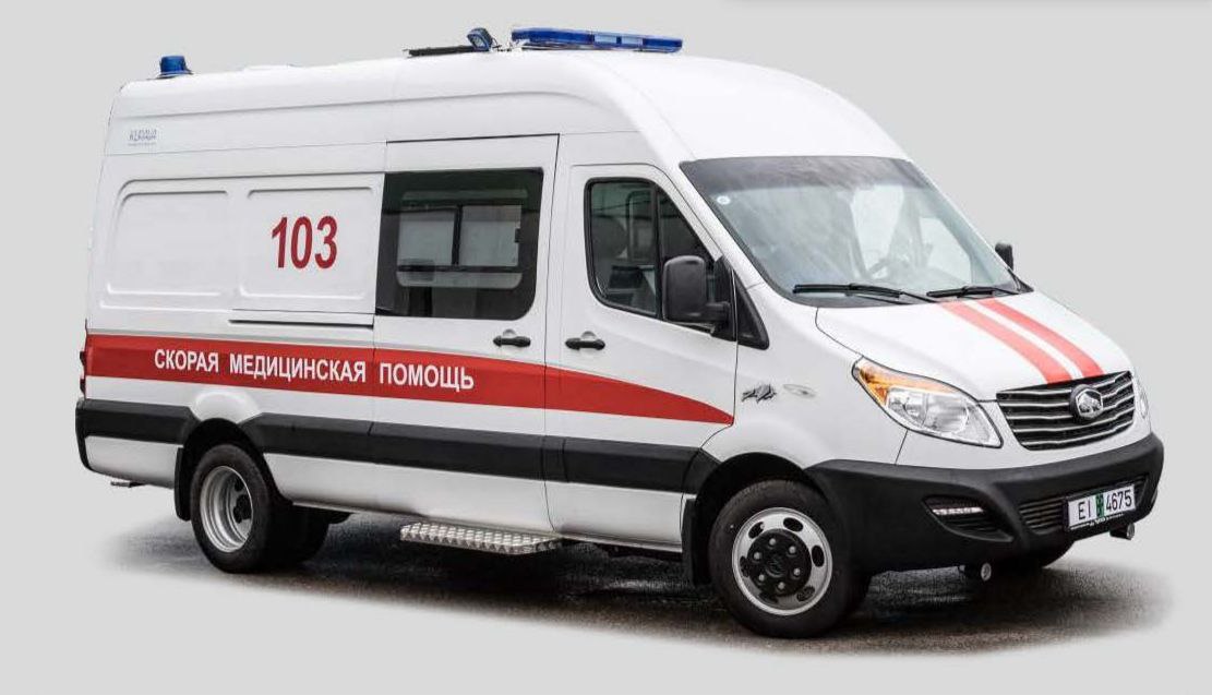Банк развития подарил Бобруйску 2 автомобиля скорой медицинской помощи. Один уже в пути