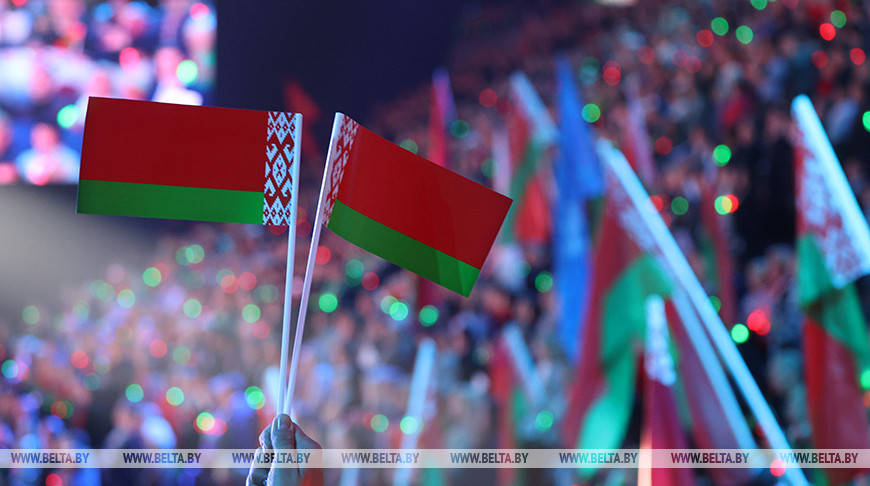 Около 67% белорусов считают госсимволику главным национальным символом Беларуси