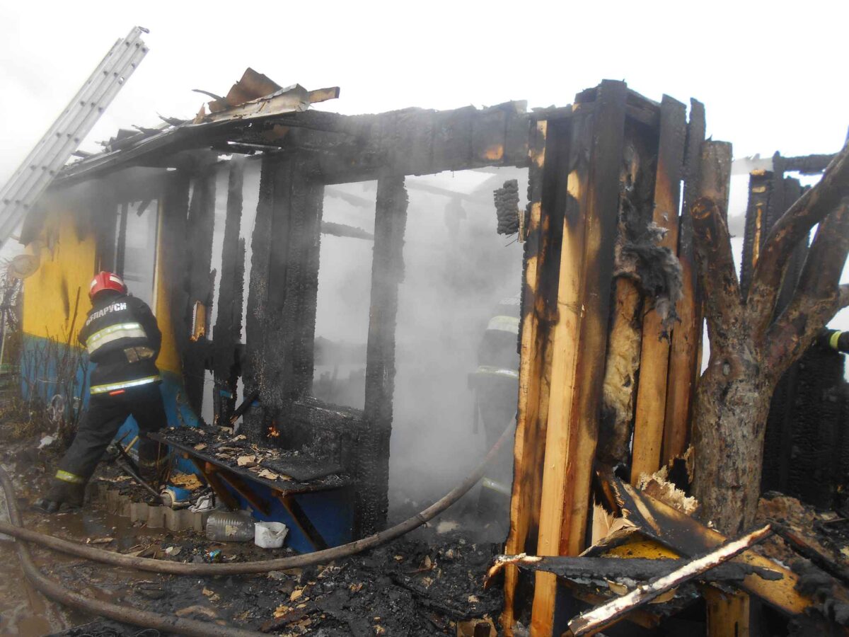 Дачный дом горел в Бобруйском районе