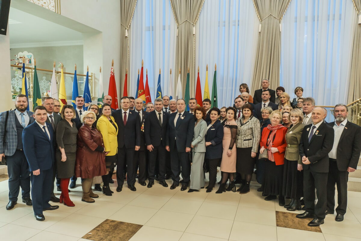 Делегация Бобруйска приняла участие в торжестве по случаю 85-летия образования Могилевской области