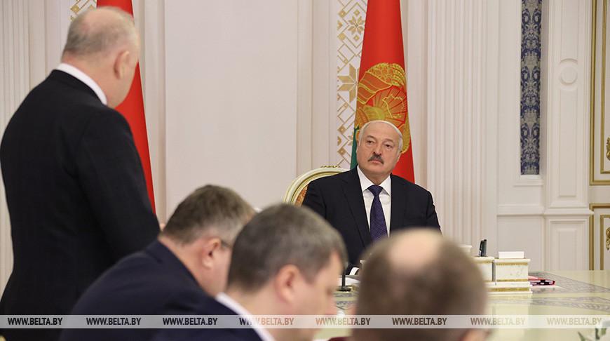 «Прошу не расслабляться». Лукашенко рассказал, чего ждать от санкционной политики Запада