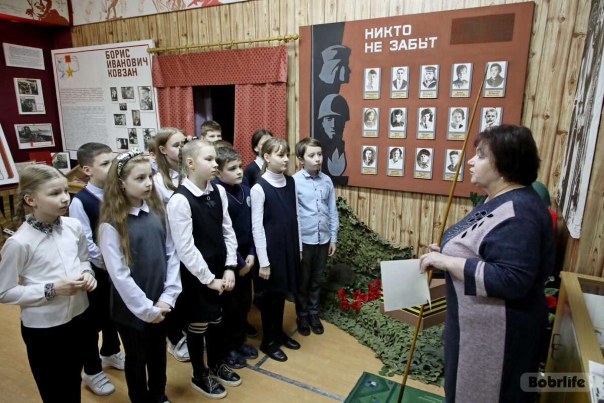 Прикоснуться к истории можно в школьном музее боевой и трудовой славы школы №1